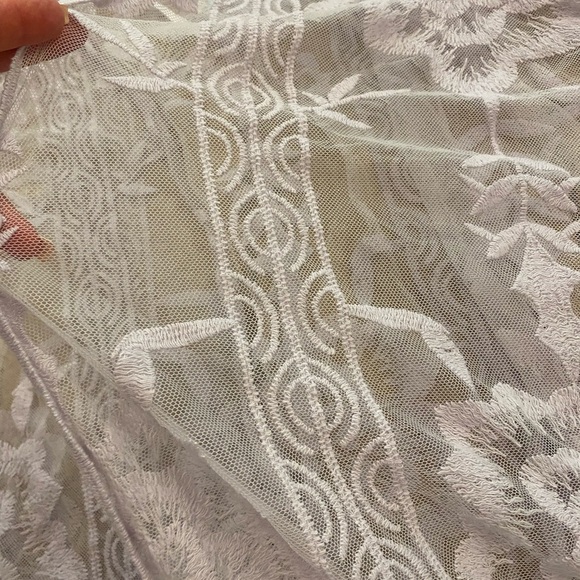 LC Lauren Conrad Duster Robe Lavender Lace New Without Tag one size beautiful - Picture 12 of 12